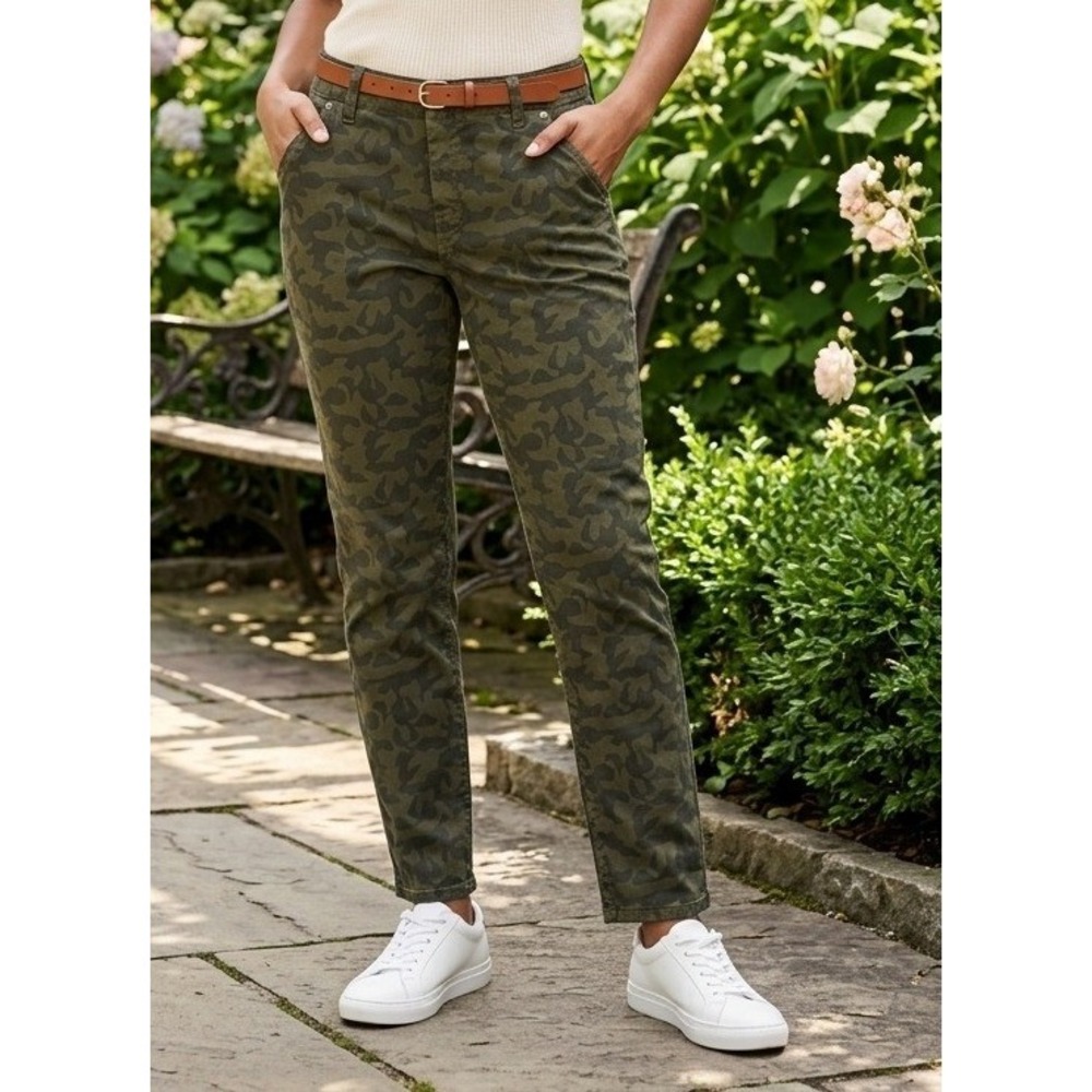 Skye's The Limit Camouflage Slim Pants Women's 12 Green Stretch Ankle Utility